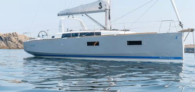 Oceanis 38