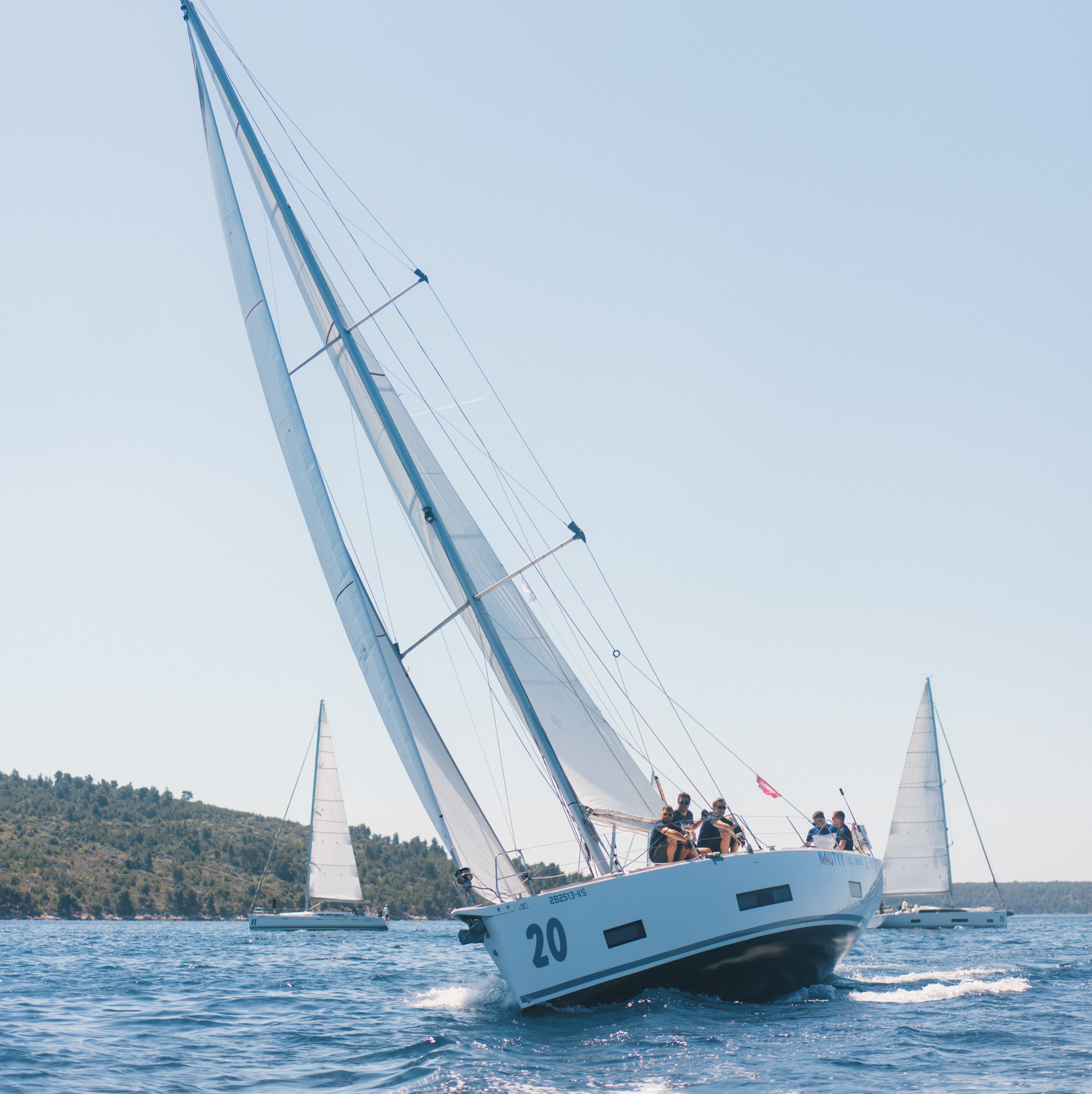 Jednotlivci 4 / bude doplneno